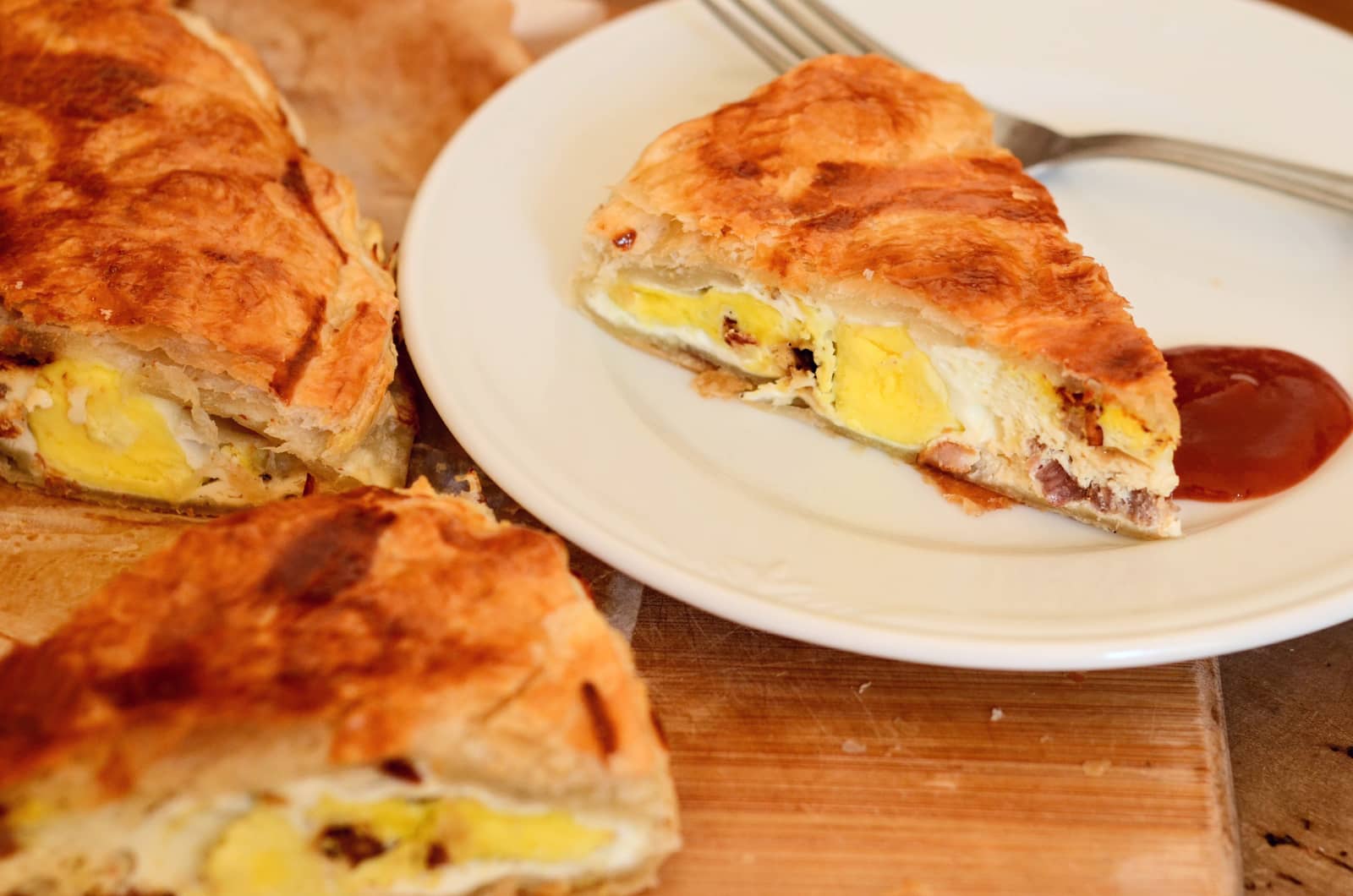 Bacon and egg pie