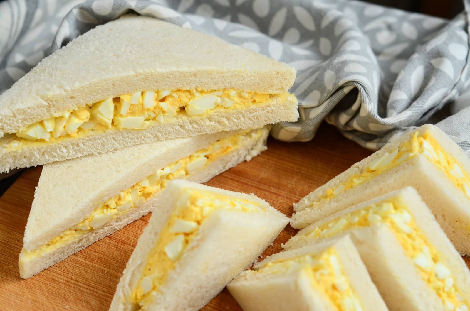 Tamago sando